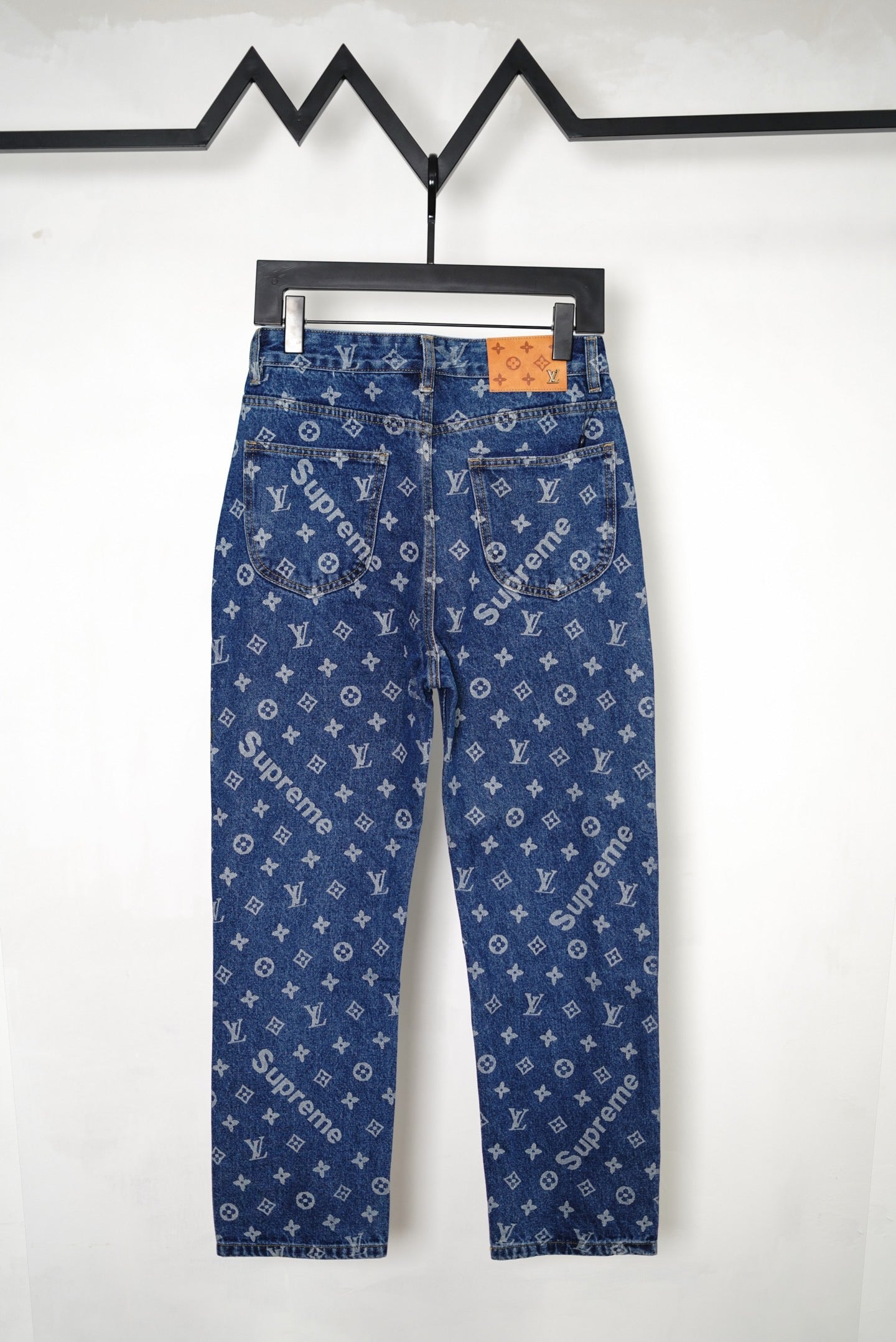 Louis Vuitton 2026 new jeans