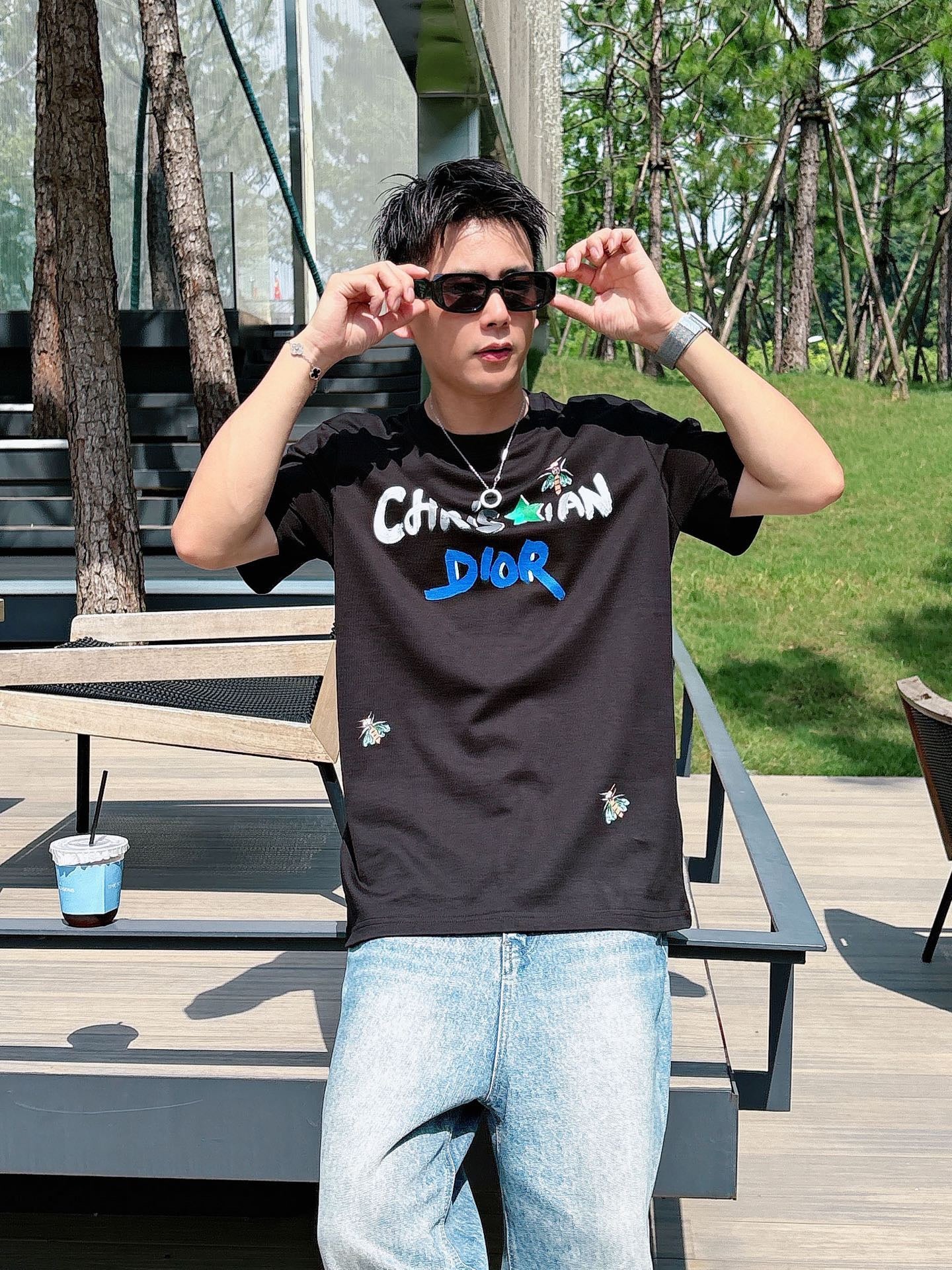 Dior exclusively provides new original men's casual short sleeves