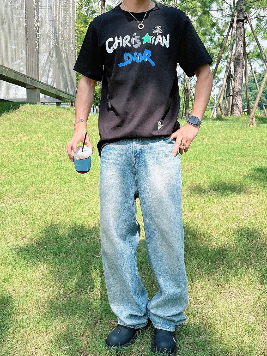 Dior exclusively provides new original men's casual short sleeves