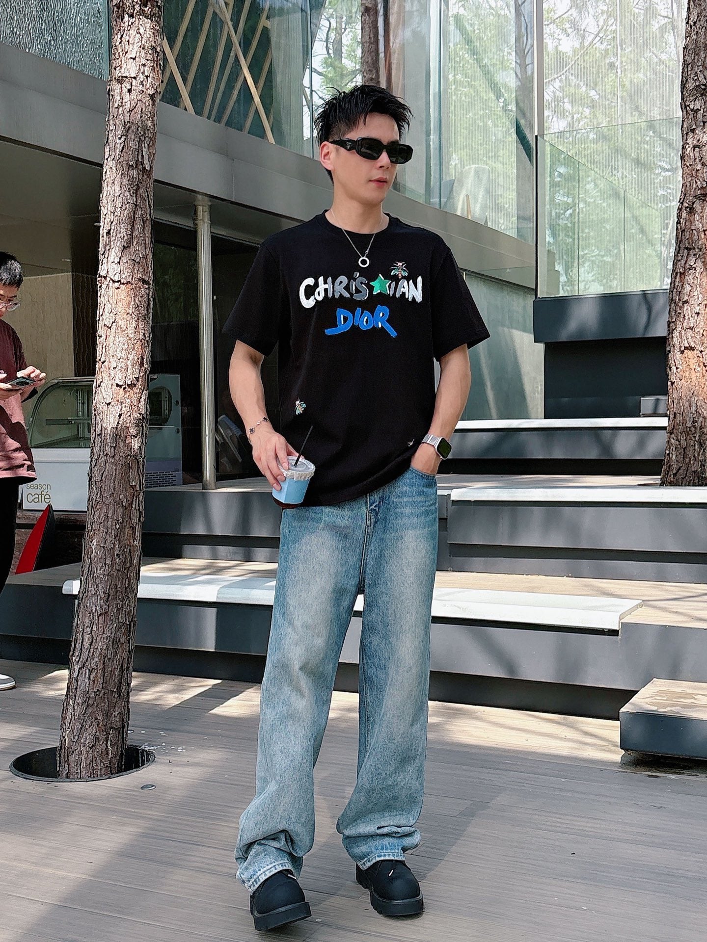 Dior exclusively provides new original men's casual short sleeves