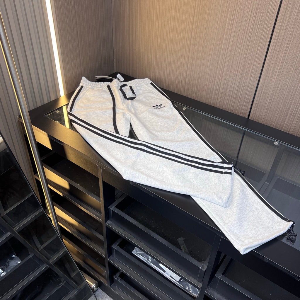 Adidas casual pants